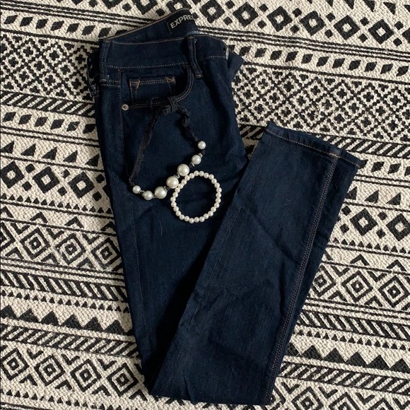 dark Jean wash - Picture 1 of 3